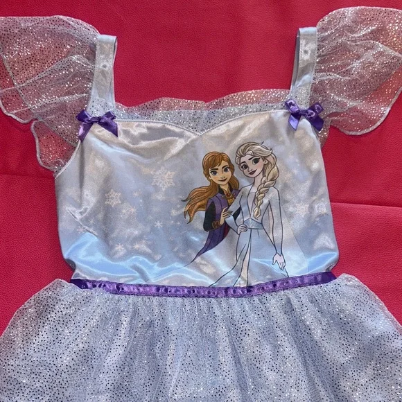 Disney Frozen Sparkling Blue Nightgown.  Size 6X. - Picture 2 of 4